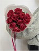 Малиновые розы Кения 40см в пленке (11шт) 505