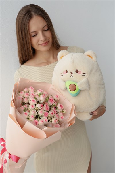 Набор Кустовые розы Кейт (15шт) + Котик с авокадо бежевый и открытка 7689098444 - фото 635944