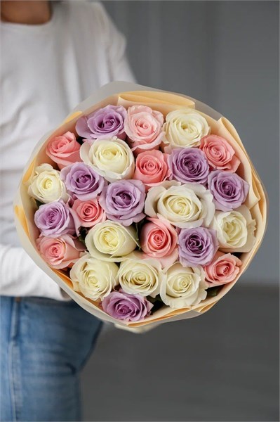 Эквадор Микс 25шт в красивой матовой пленке 748 - фото 636193