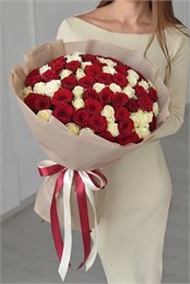 Бело-красный микс из роз (101шт) 449