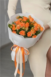 Кустовые розы Корал Баблз в упаковке (9 шт) 569
