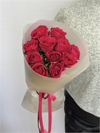 Малиновые розы Кения 40см в пленке (11шт) 505 в Рязани