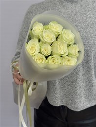 Белые розы Кения 40см в пленке (11шт) 503 в Рязани