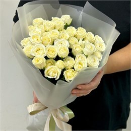 Розы Беларусь в пленке туман (15шт) 645 в Рязани