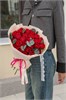 Малиновые розы Кения 40см с эвкалиптом (25шт) 45945894589