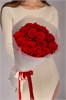 Красные розы в упаковке Туман (15шт) 810